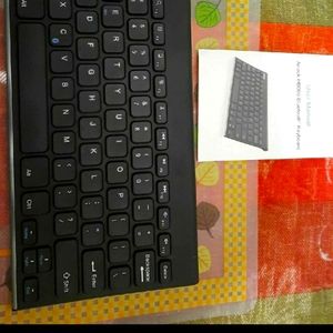 Universal stainless steel bluetooth keyboard